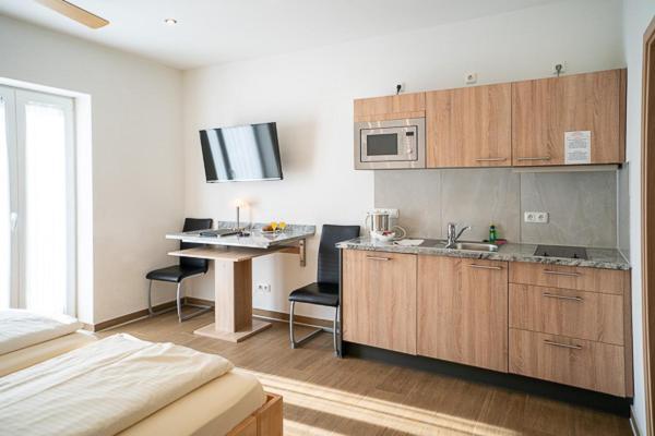 Boardinghouse Schellenberg Hotel Donauwörth Kültér fotó